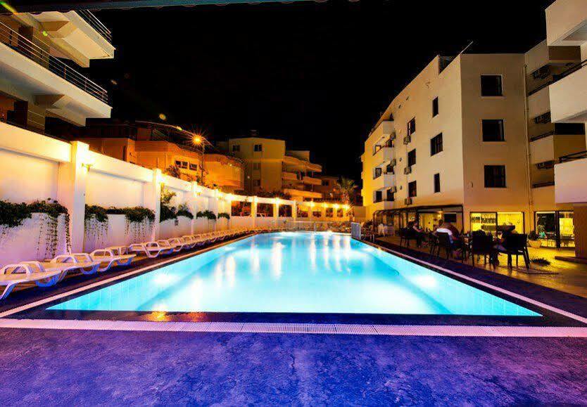 Tuntas Suites Altinkum Didim Exteriér fotografie